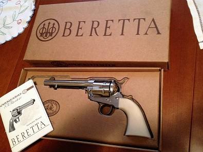Vendo revolver Beretta Stampede in Inox calibro 45 Colt