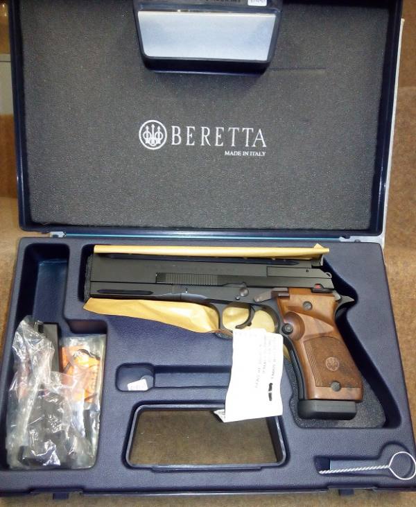 Beretta 87 Target 22 LR