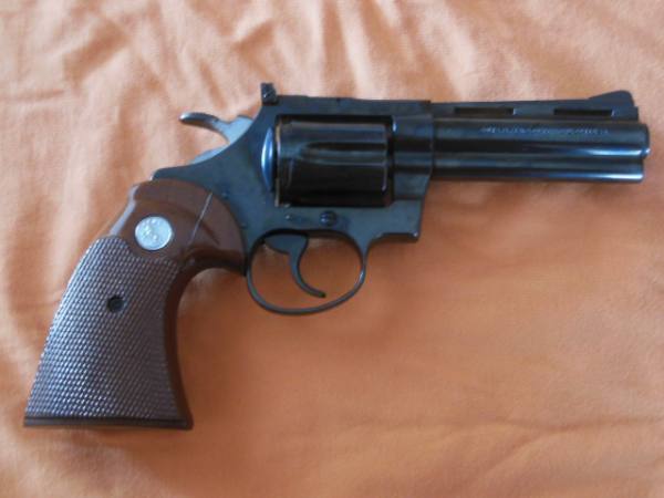 Cedo Revolver Colt Diamondback 4 pollici.