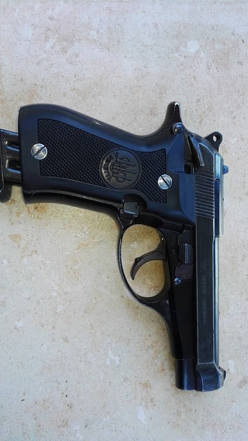 vendo pistola Beretta 81