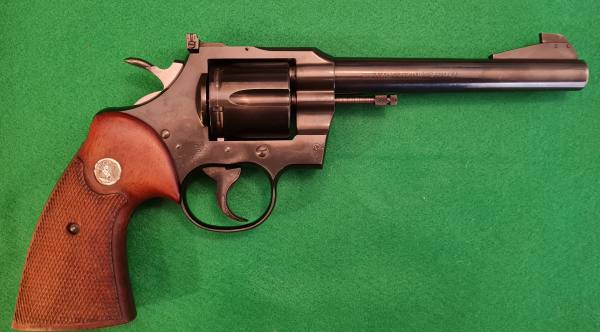 Revolver Colt Officier Match .38 Sp