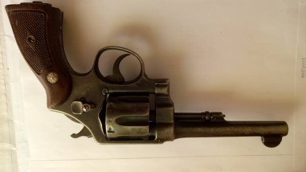 vendo revolver S&W modello 1917 cal.45 ACP