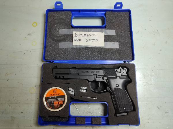 Pistola CO2 Umarex Walther CP88 Competition 6"