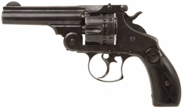 vendo revolver smith e wesson calibro 45 dell"800 , funzionante .