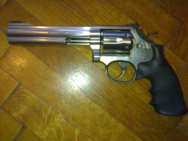 Smith & Wesson 22 " long rifle