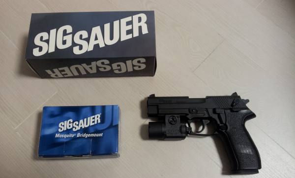 Sig-Sauer Mosquito Kit 22 lr + Torcia