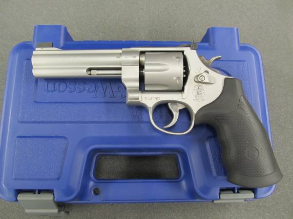 Vendo/Cedo  Smith & Wesson 625 - 8 .45 ACP