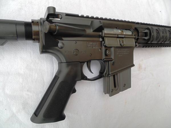 Colt M4 Cal. 22LR - € 520,00 Ottica x Ingrandimento x Reddot + Reddot + Torcia/Laser + Impugnatura