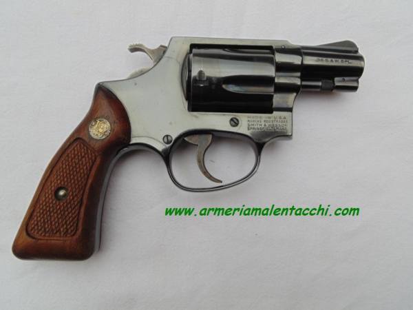 Smith & Wesson 36 Canna Spinata da 2" € 250,00