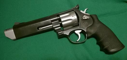 Smith & Wesson 627 v-comp .357 Magnum