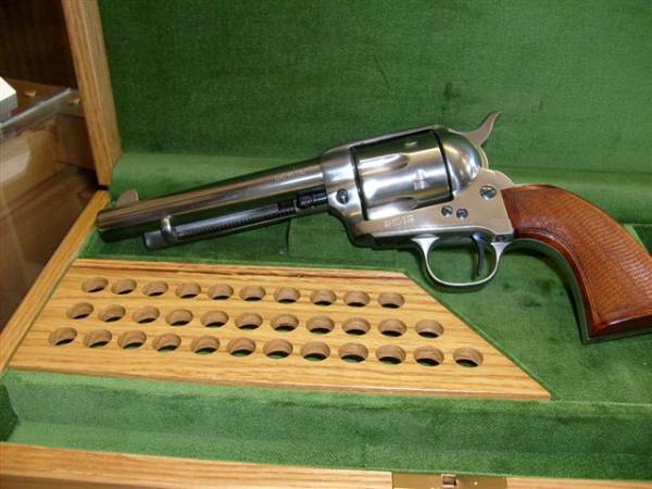 revolver S.A.