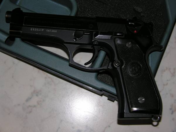 Beretta 98FS 9x21IMI