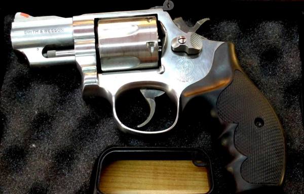 Revolver Smith & Wesson 66 357 Magnum
