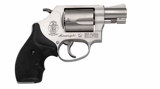 vendo revolver marca smith & wesson modello 637 calibro 38 special arma nuova