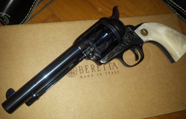 REVOLVER Beretta UBERTI STAMPEDE CUSTER calibro .45 Colt 1873 Single-Action - DA COLLEZIONE