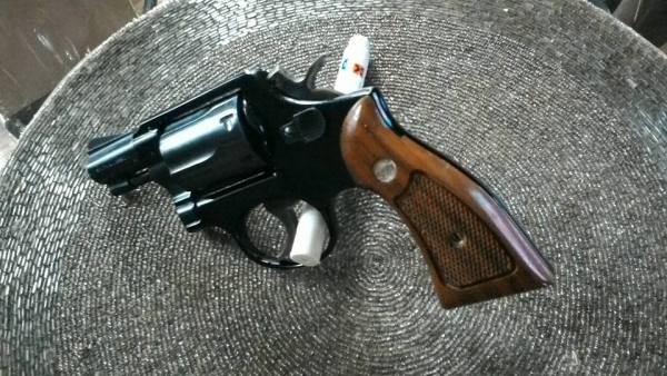 vendo revolver smith wesson 38 special