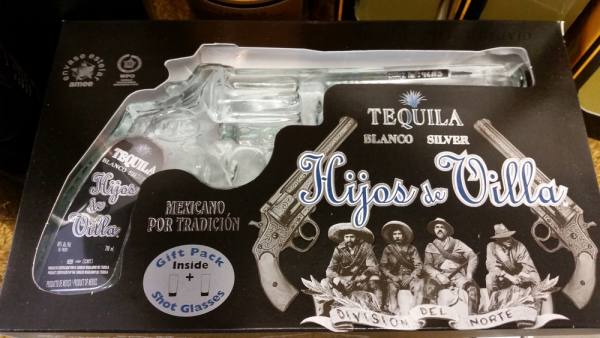 Revolver Tequila Hijos de Villa Mexico