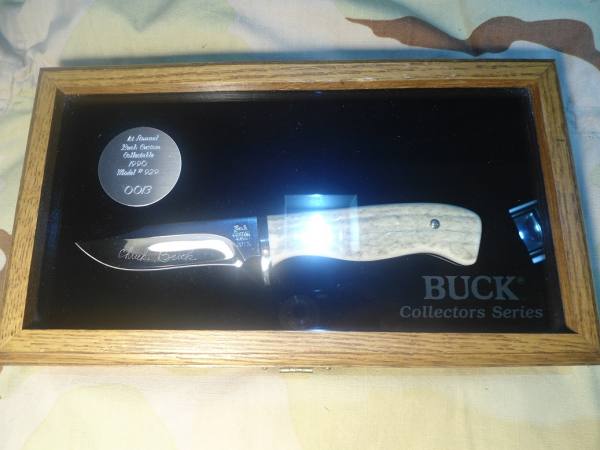 BUCK CUSTOM KNIFE