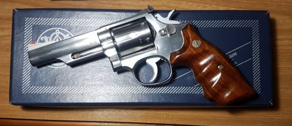 revolver Smith&Wesson mod. 66-1 cal. 357 Magnum canna 4'' perfetta