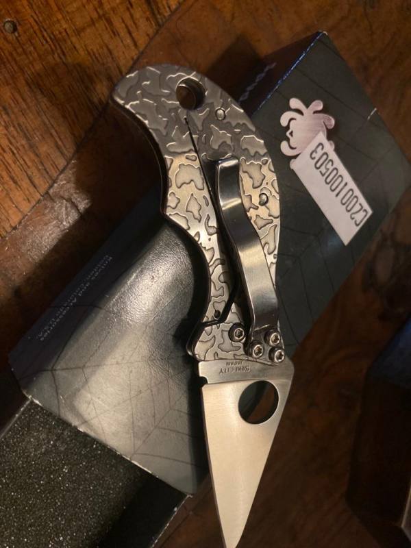 Spyderco Spin Etched