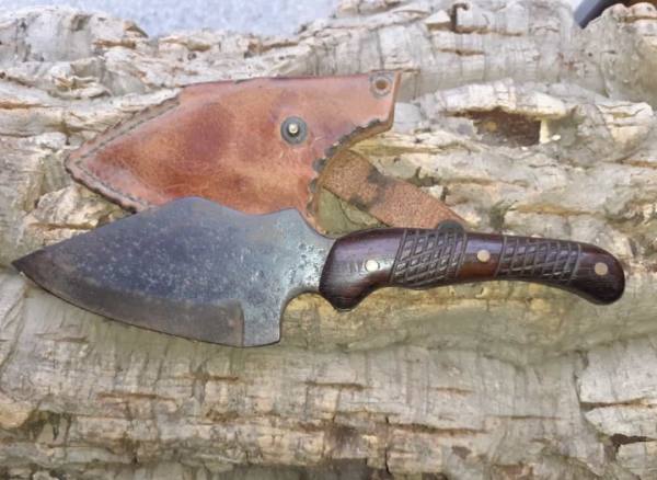 Vendo coltello artigianale da caccia