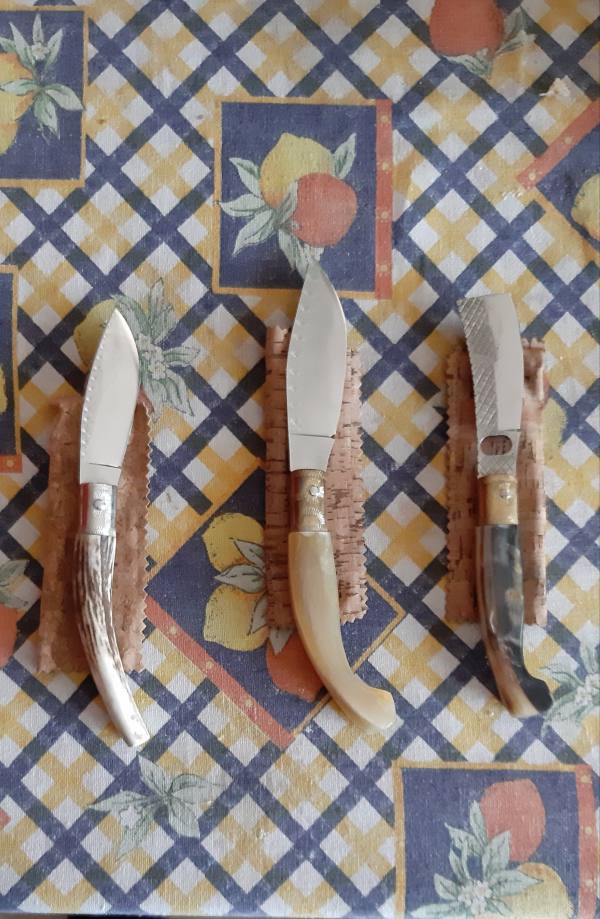 Coltelli sardi artigianali