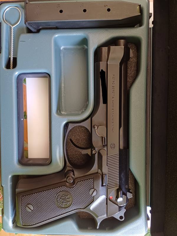 Vendo Pistola Beretta 98FS 9x21