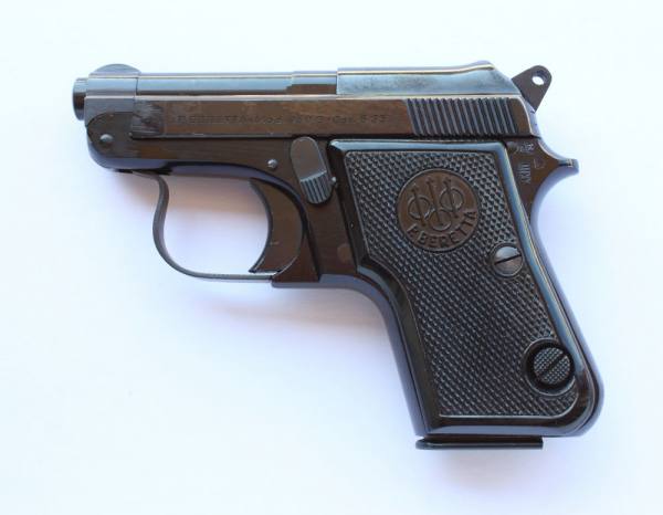 Vendo pistola semiautomatica Beretta Mod. 950 B cal. 6,35