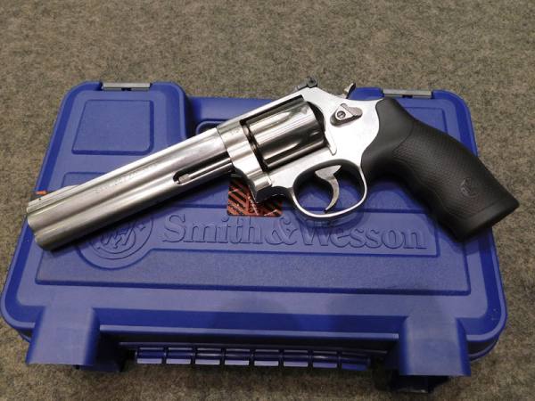 SMITH & WESSON 686-6