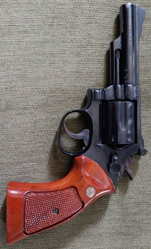 Smith & Wesson  357 magnum