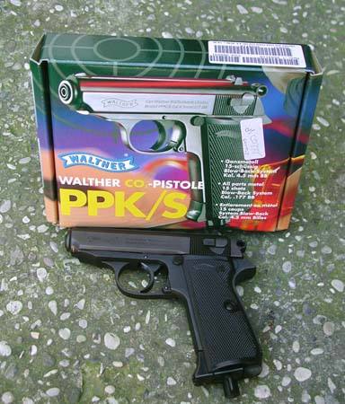 Umarex Walther PPK/S co2
