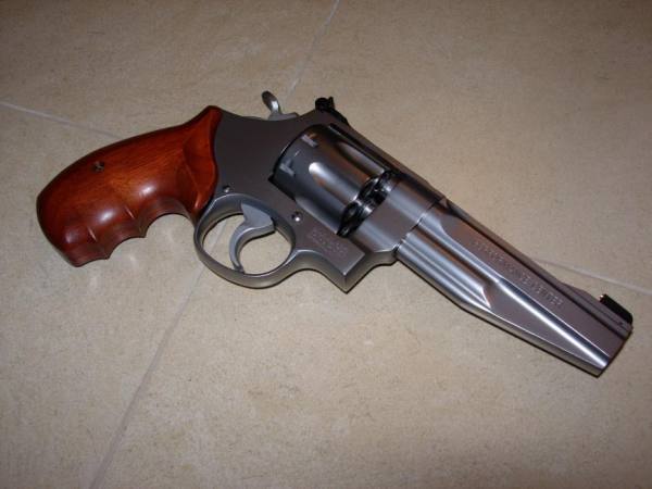 Smith & Wesson 627 Performance Center .357 Magnum