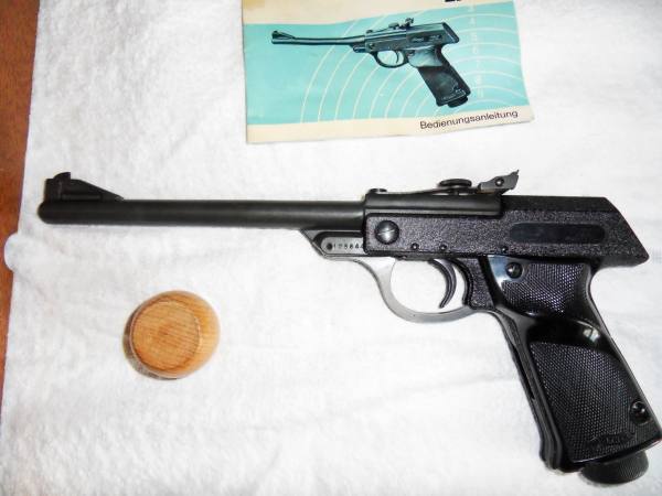 Pistola Walther LP53 - James Bond gun